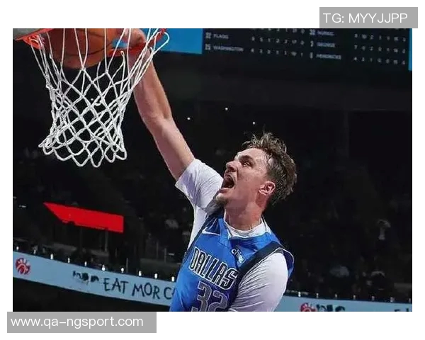 浓眉挡拆展现强大防守弗拉格精准三分助攻球队逆转局势